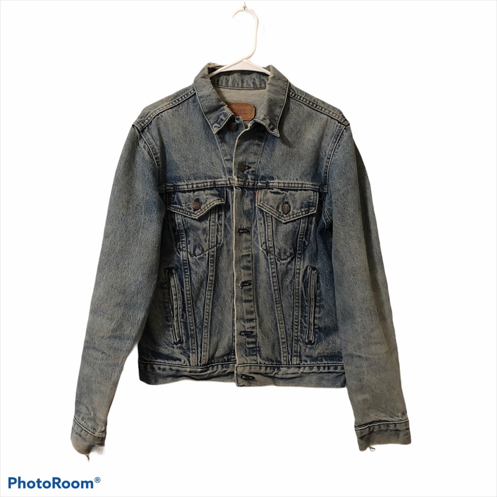 Levi's Blue Denim Jean Jacket Distressed Vintage